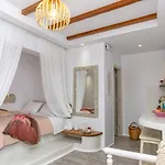 Emery Lägenhetshotell 4*