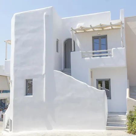 Emery Suites Naxos City