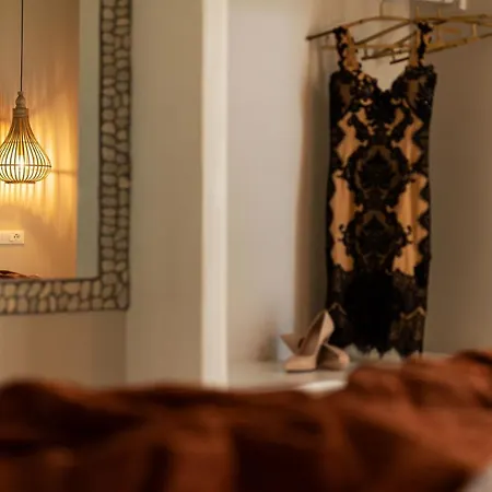 Emery Aparthotel Naxos City