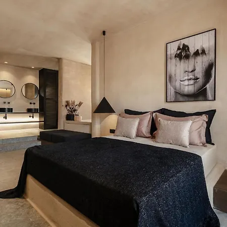 Aparthotel Emery Naxos City