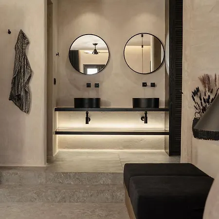 Aparthotel Emery 3*
