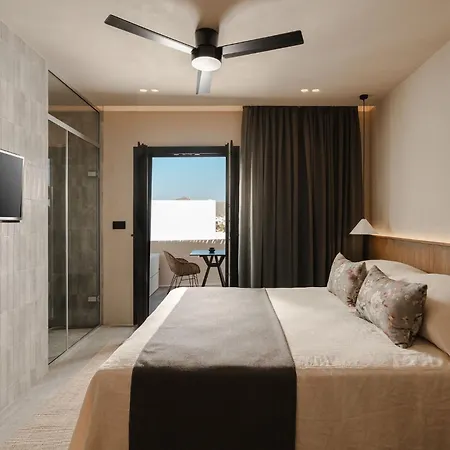 מלון דירות Emery Naxos City