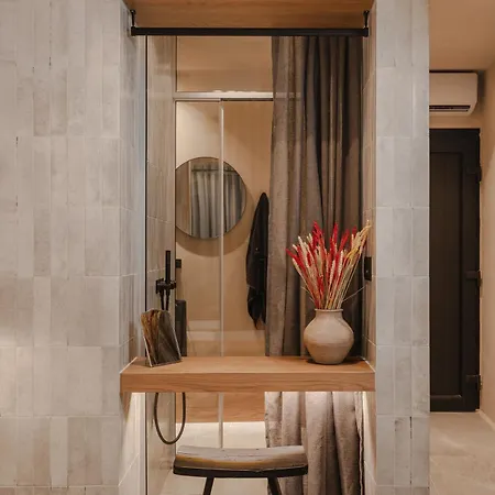Apartahotel Emery Naxos City