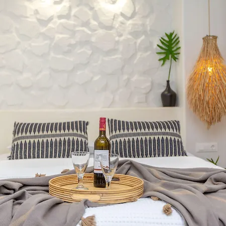 Emery Hotel apartamentowy Naxos City