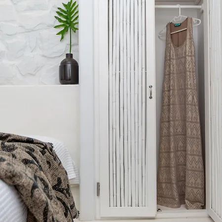 Hotel apartamentowy Emery Suites 4*