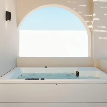 Emery 4* Naxos City